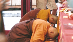 礼慈悲三昧水忏 @ Lian Shan Shuang Lin Monastery | Singapore | Singapore